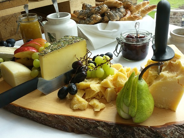 cheese-1371196_640
